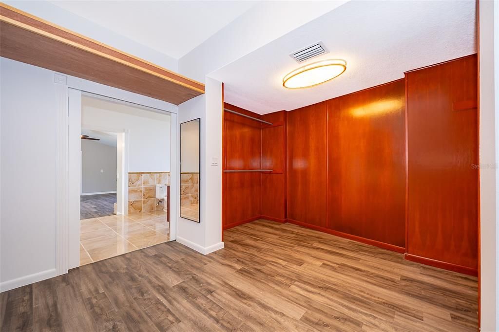 На продажу: $885,000 (4 спален, 4 ванн, 4028 Квадратных фут)