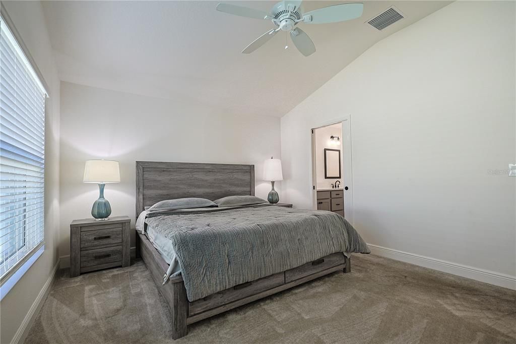 待售: $424,500 (3 贝兹, 2 浴室, 1705 平方英尺)