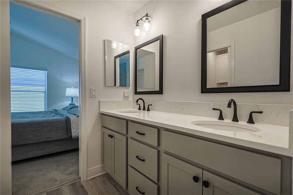 待售: $424,500 (3 贝兹, 2 浴室, 1705 平方英尺)