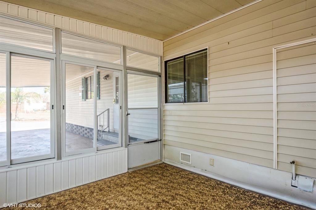 待售: $225,900 (2 贝兹, 2 浴室, 1286 平方英尺)