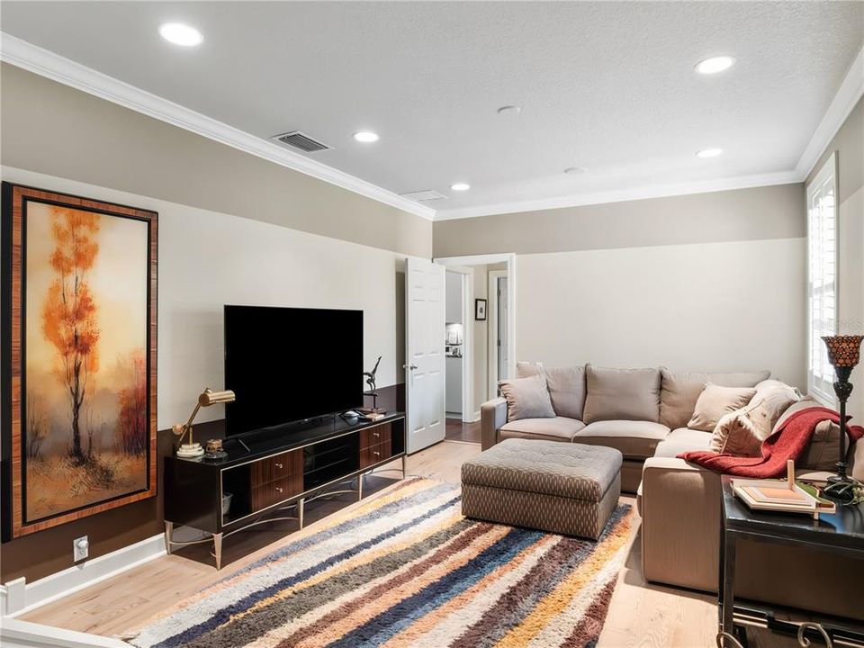 На продажу: $3,400,000 (5 спален, 5 ванн, 7014 Квадратных фут)