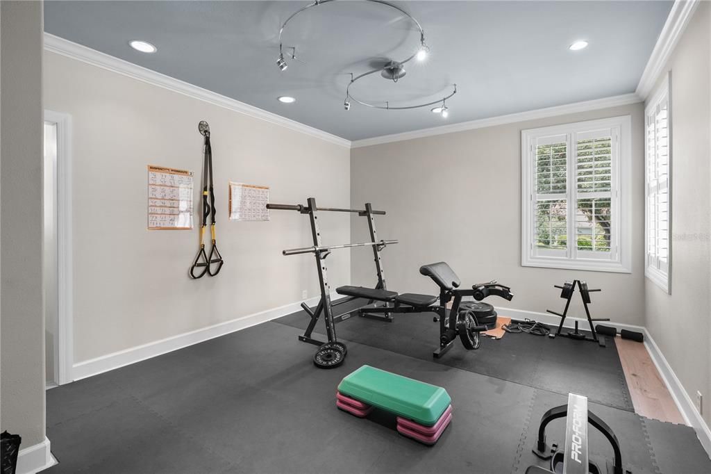 На продажу: $3,400,000 (5 спален, 5 ванн, 7014 Квадратных фут)