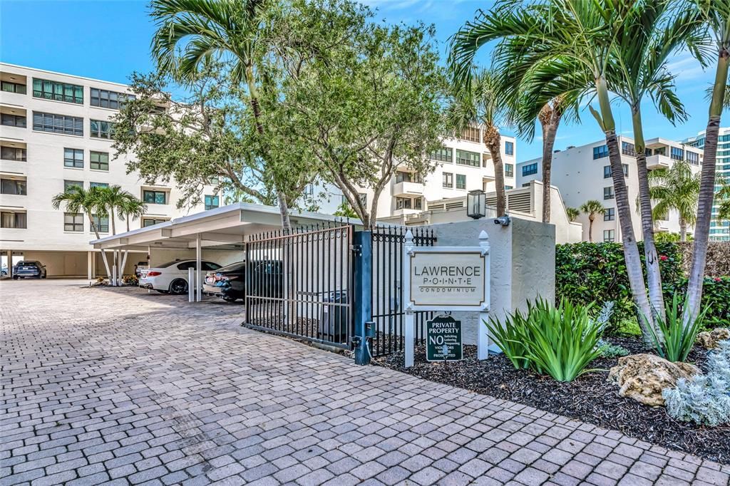 出租: $6,000 (2 贝兹, 2 浴室, 1528 平方英尺)