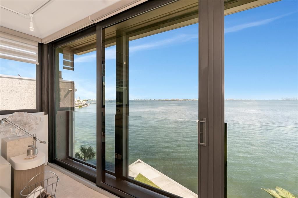 出租: $6,000 (2 贝兹, 2 浴室, 1528 平方英尺)