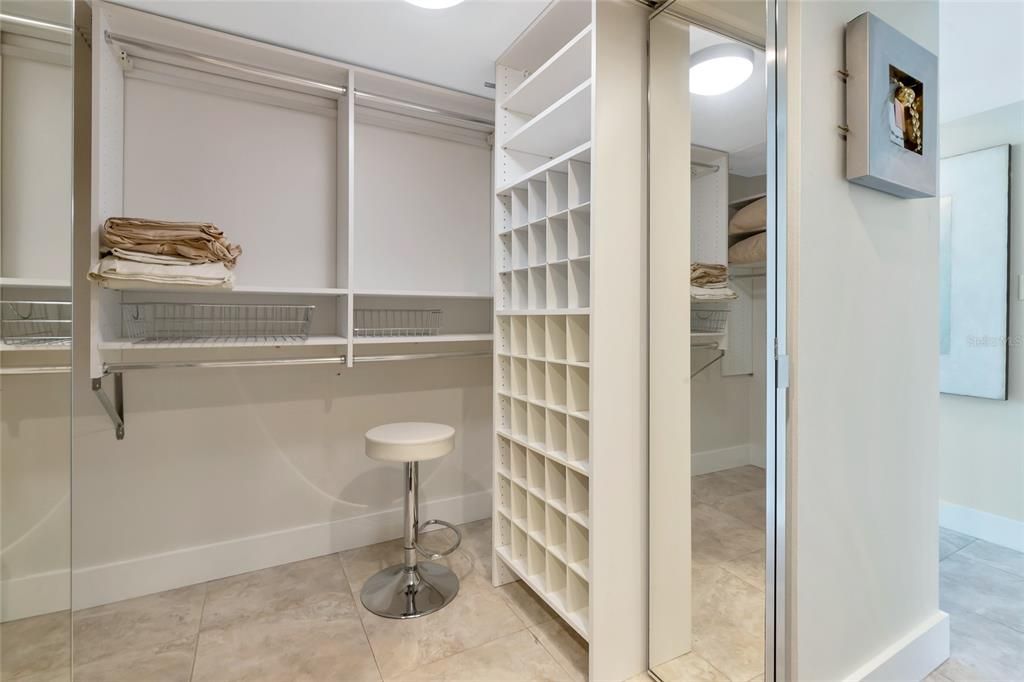 出租: $6,000 (2 贝兹, 2 浴室, 1528 平方英尺)