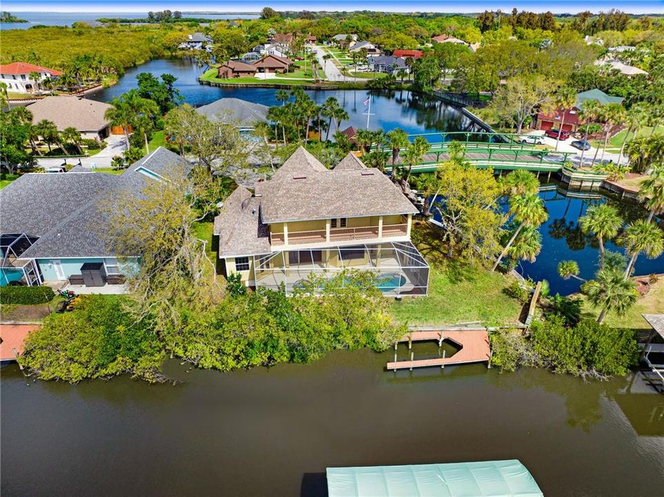 Active With Contract: $750,000 (4 beds, 2 baths, 2504 Square Feet)