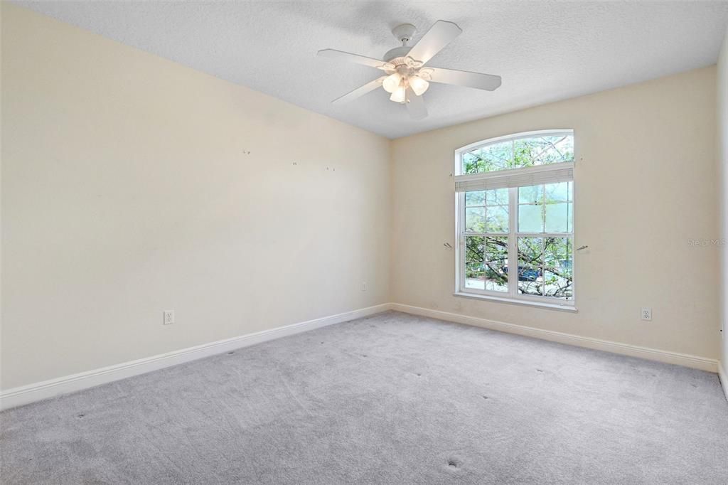 Active With Contract: $750,000 (4 beds, 2 baths, 2504 Square Feet)