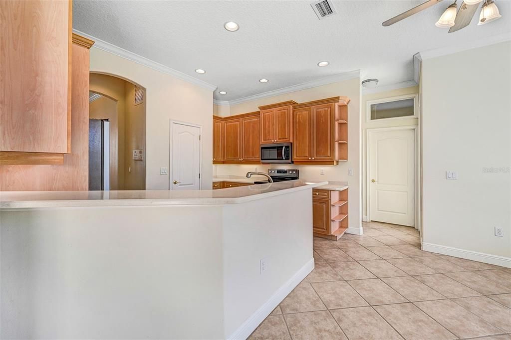 Active With Contract: $750,000 (4 beds, 2 baths, 2504 Square Feet)