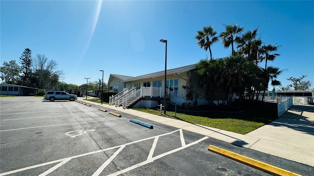 На продажу: $189,900 (2 спален, 2 ванн, 1188 Квадратных фут)