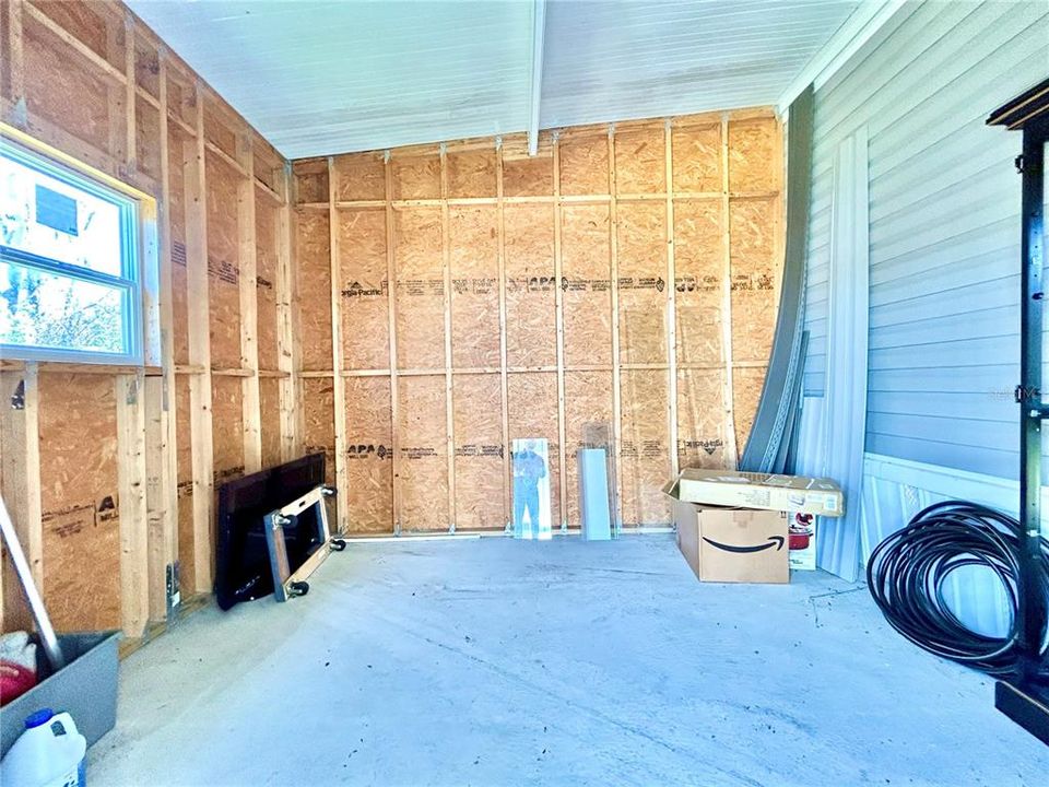 На продажу: $189,900 (2 спален, 2 ванн, 1188 Квадратных фут)