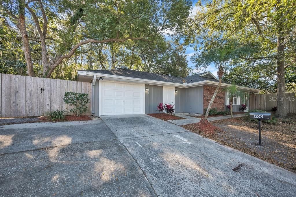 Recently Sold: $359,900 (3 beds, 2 baths, 1316 Square Feet)