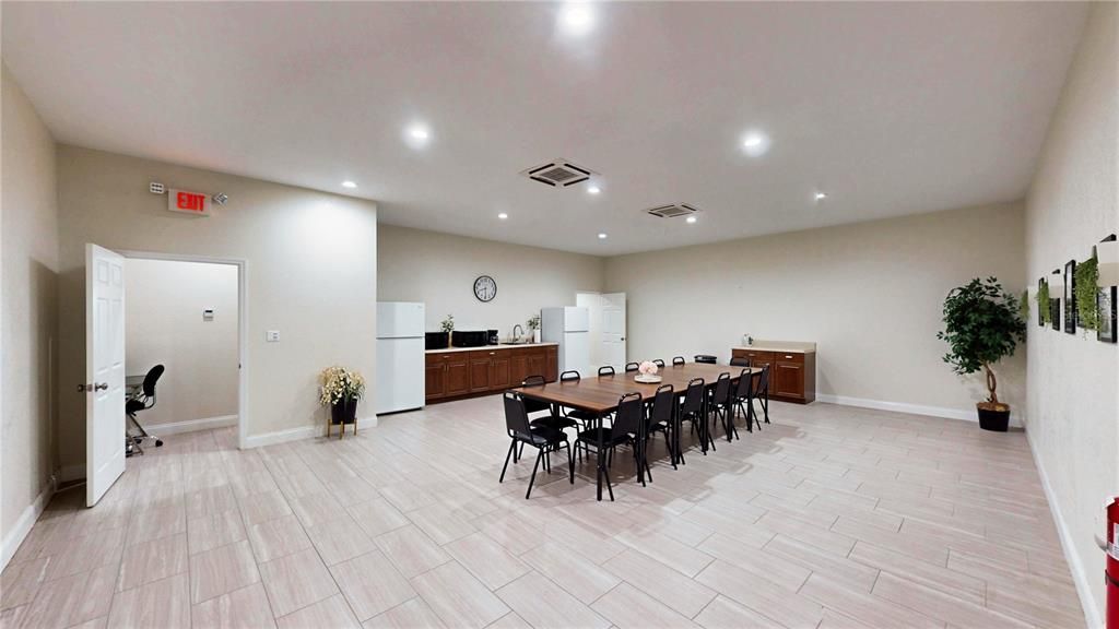 For Sale: $895,000 (7.27 acres)