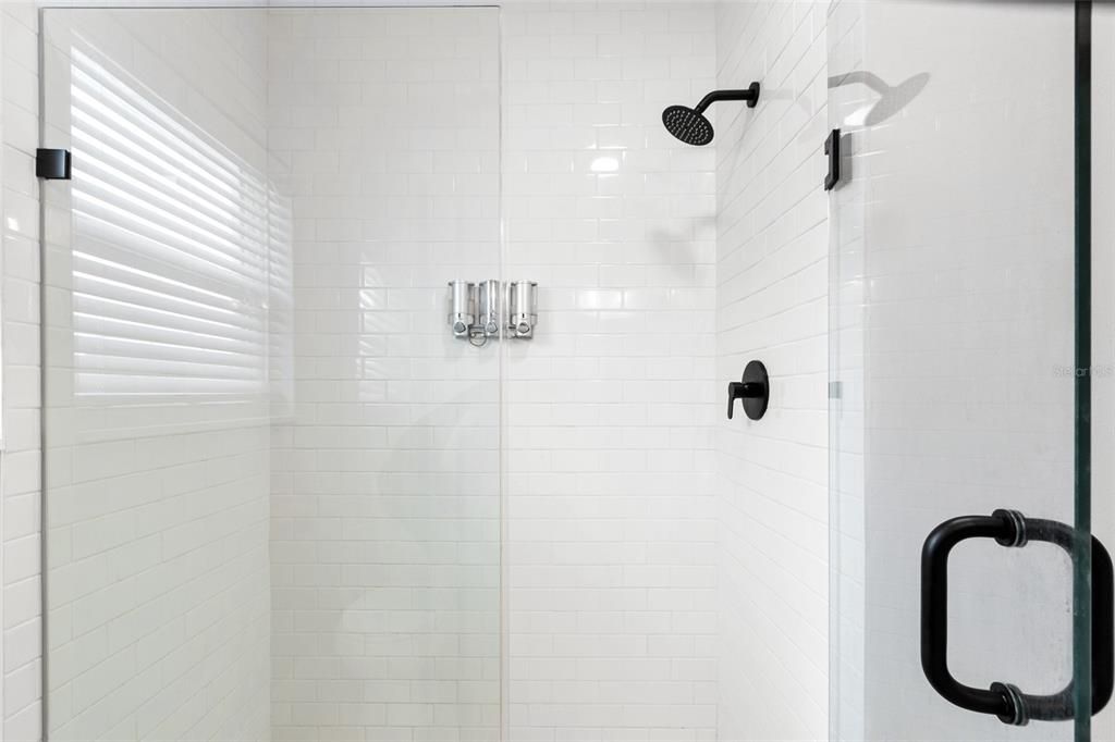 待售: $355,000 (3 贝兹, 2 浴室, 1568 平方英尺)