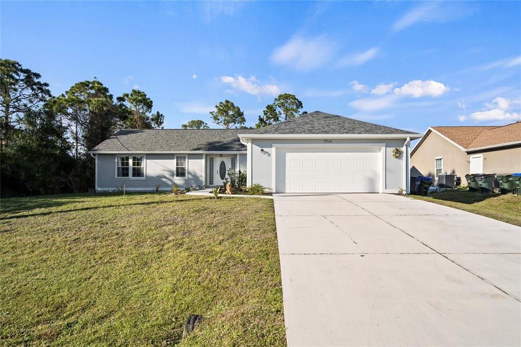 Recently Rented: $2,200 (3 beds, 2 baths, 1753 Square Feet)