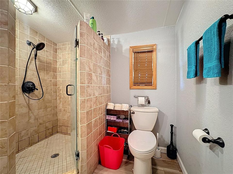 For Sale: $395,000 (4 beds, 2 baths, 1512 Square Feet)