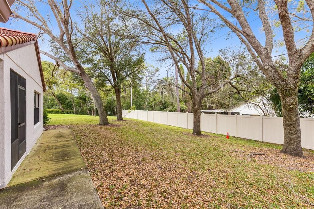 For Rent: $2,175 (3 beds, 2 baths, 1336 Square Feet)