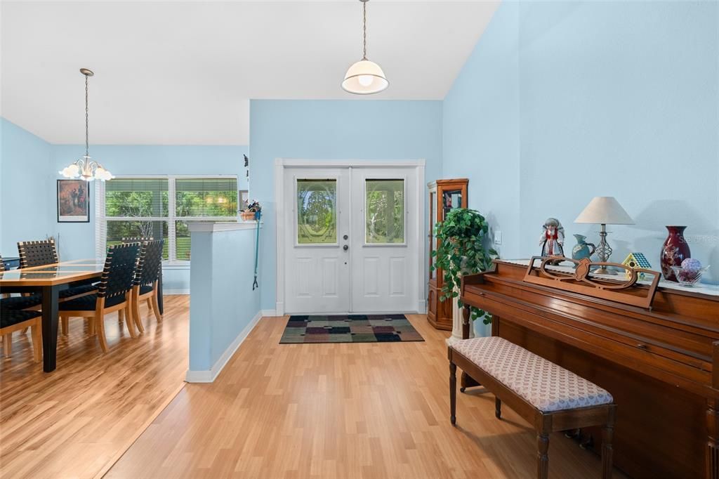 На продажу: $1,195,000 (3 спален, 3 ванн, 2886 Квадратных фут)