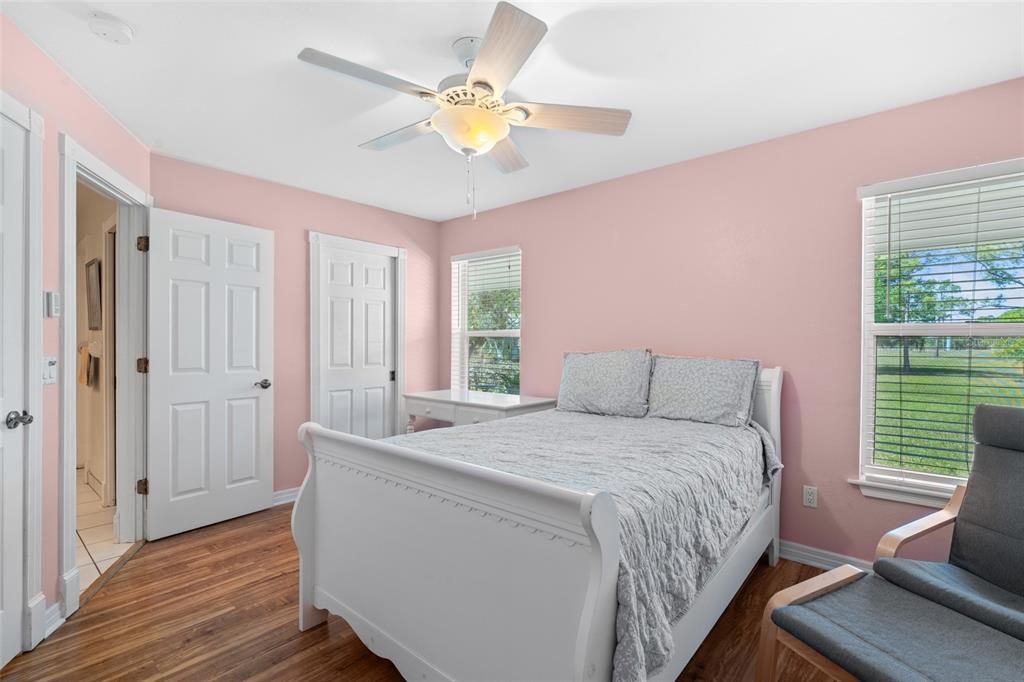 На продажу: $1,195,000 (3 спален, 3 ванн, 2886 Квадратных фут)