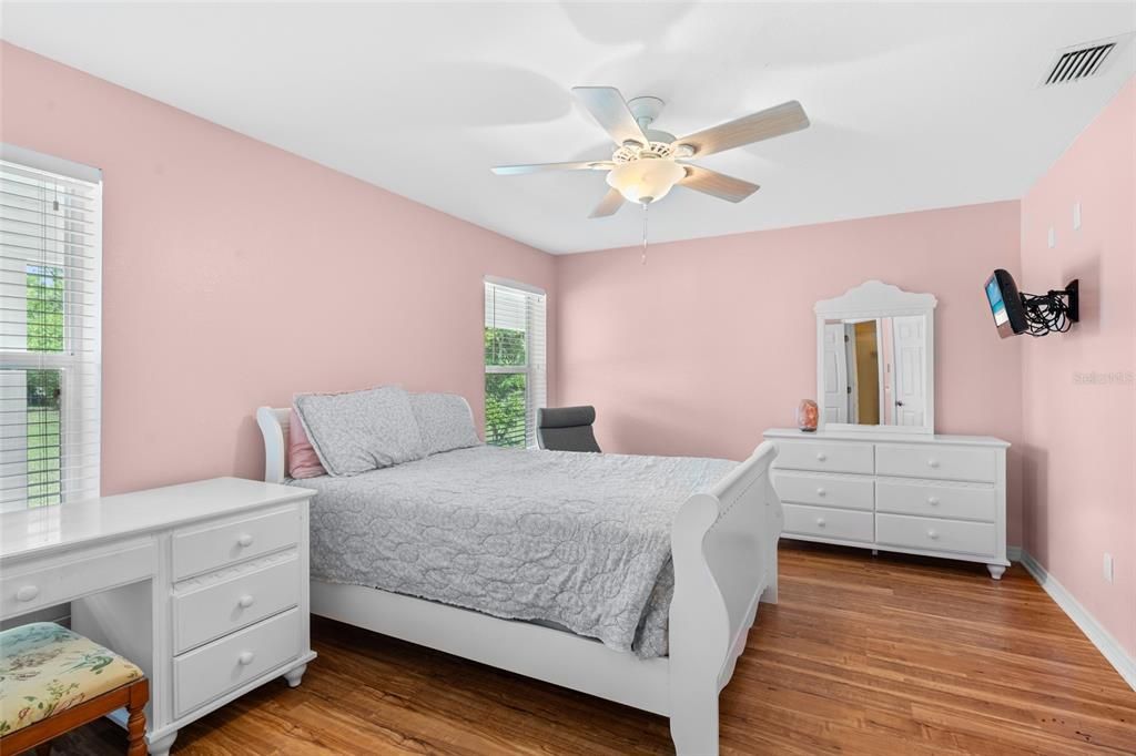 На продажу: $1,195,000 (3 спален, 3 ванн, 2886 Квадратных фут)