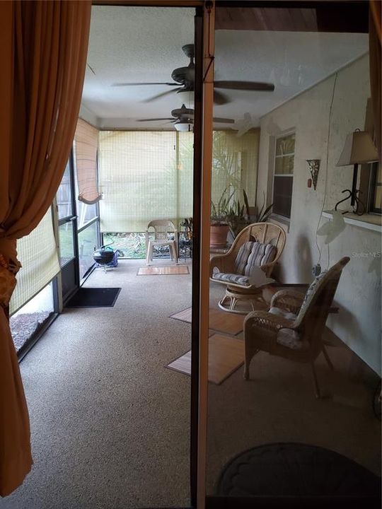 For Rent: $2,900 (3 beds, 2 baths, 1982 Square Feet)