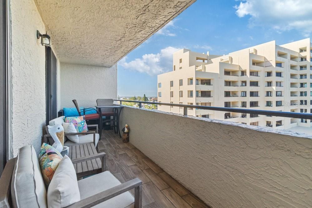 For Sale: $490,000 (2 beds, 2 baths, 1236 Square Feet)