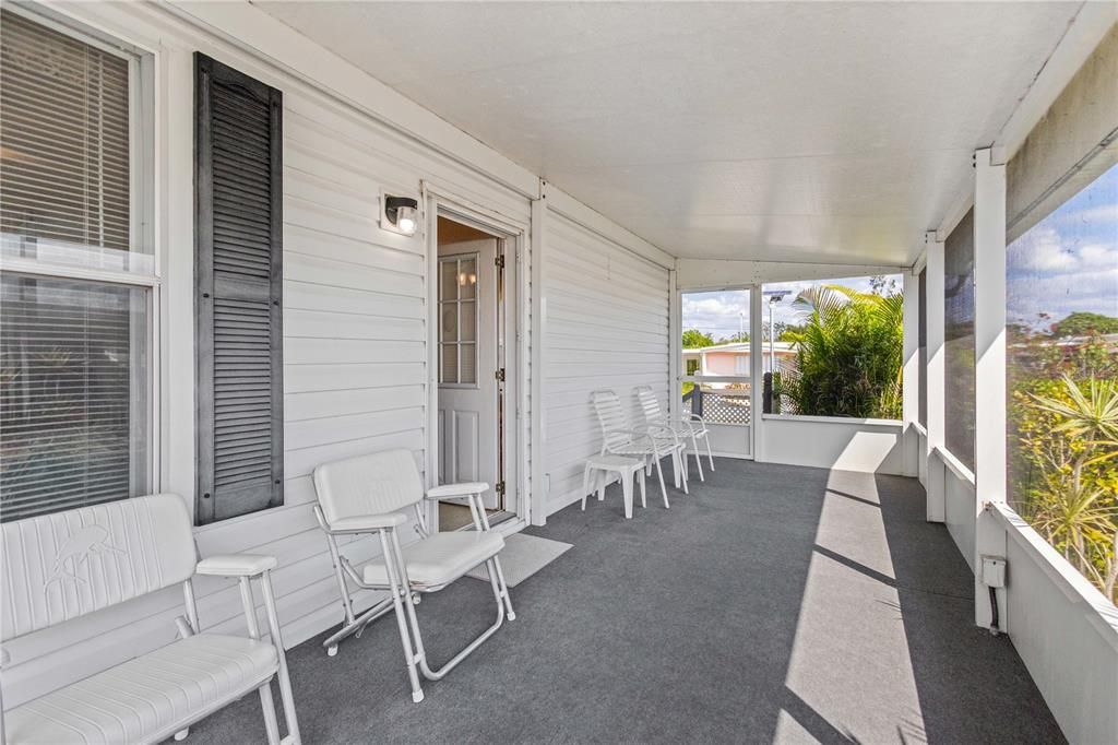 На продажу: $59,900 (2 спален, 1 ванн, 728 Квадратных фут)