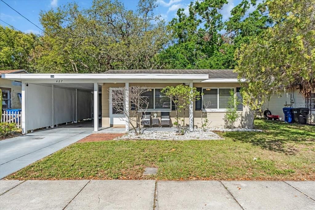 Recently Sold: $299,995 (2 beds, 2 baths, 1064 Square Feet)
