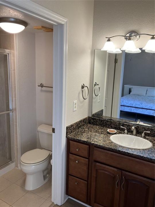 For Rent: $2,500 (2 beds, 2 baths, 1016 Square Feet)