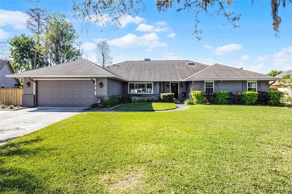 Recently Sold: $535,000 (4 beds, 2 baths, 2453 Square Feet)