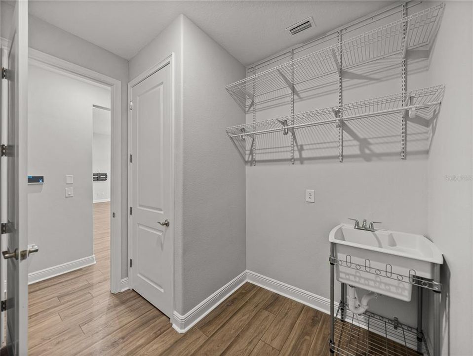 For Sale: $749,900 (3 beds, 2 baths, 2777 Square Feet)