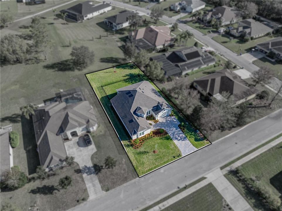 For Sale: $749,900 (3 beds, 2 baths, 2777 Square Feet)