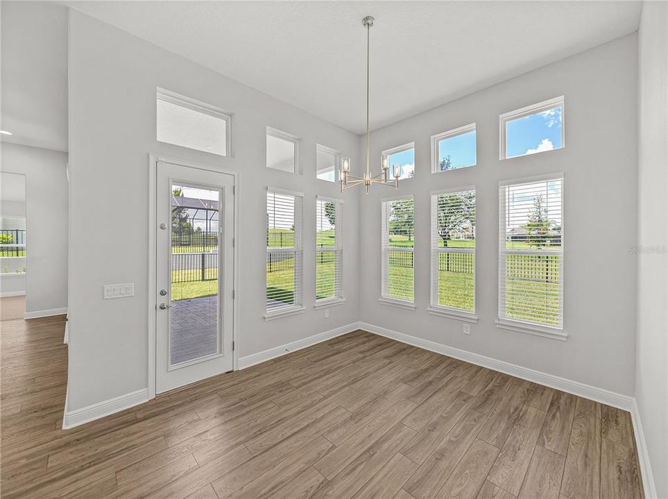 For Sale: $749,900 (3 beds, 2 baths, 2777 Square Feet)