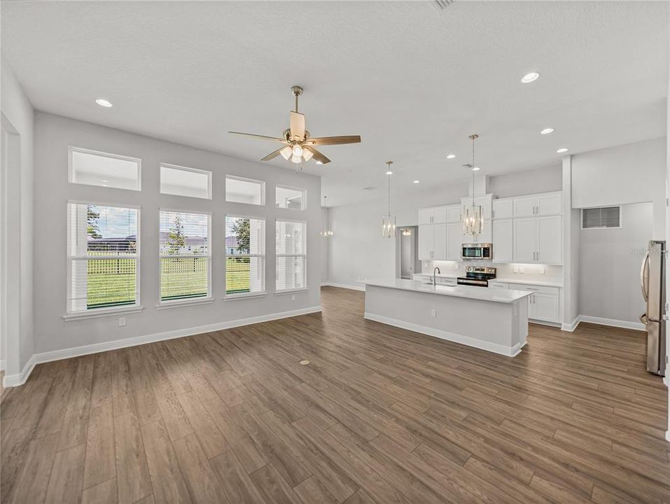 For Sale: $749,900 (3 beds, 2 baths, 2777 Square Feet)