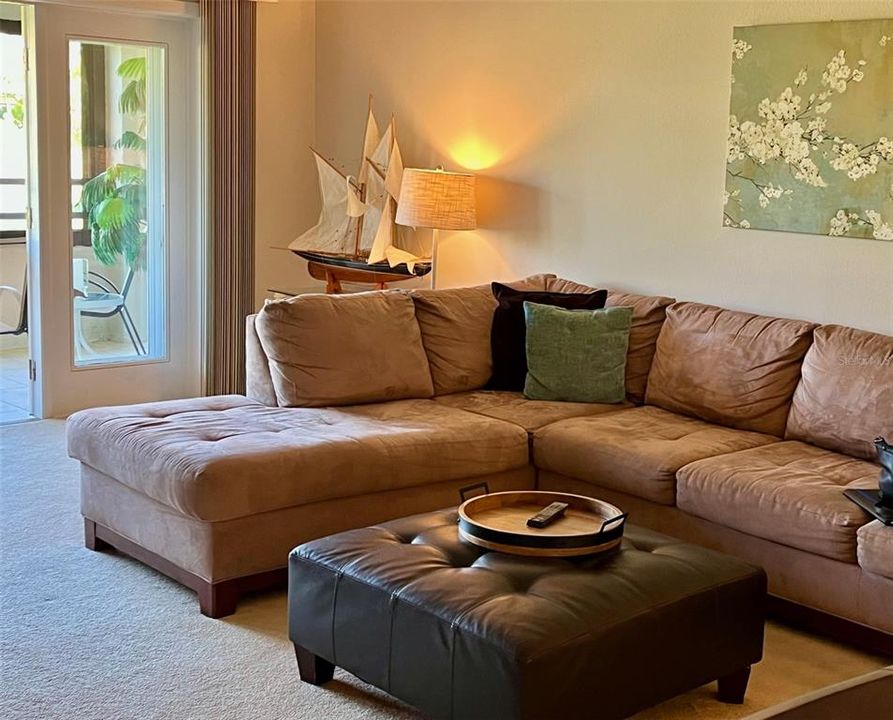 For Sale: $174,900 (2 beds, 2 baths, 1440 Square Feet)