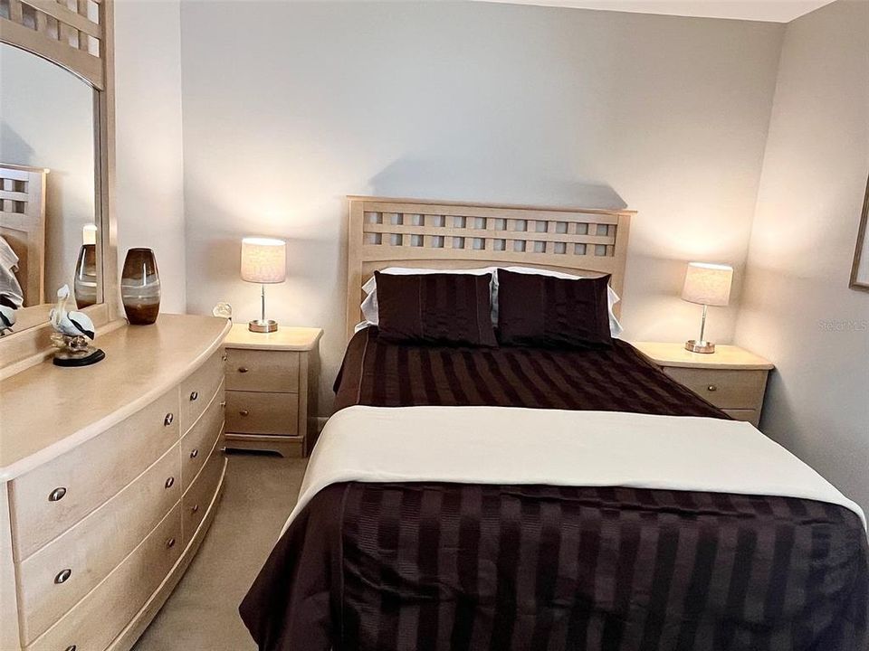 For Sale: $174,900 (2 beds, 2 baths, 1440 Square Feet)