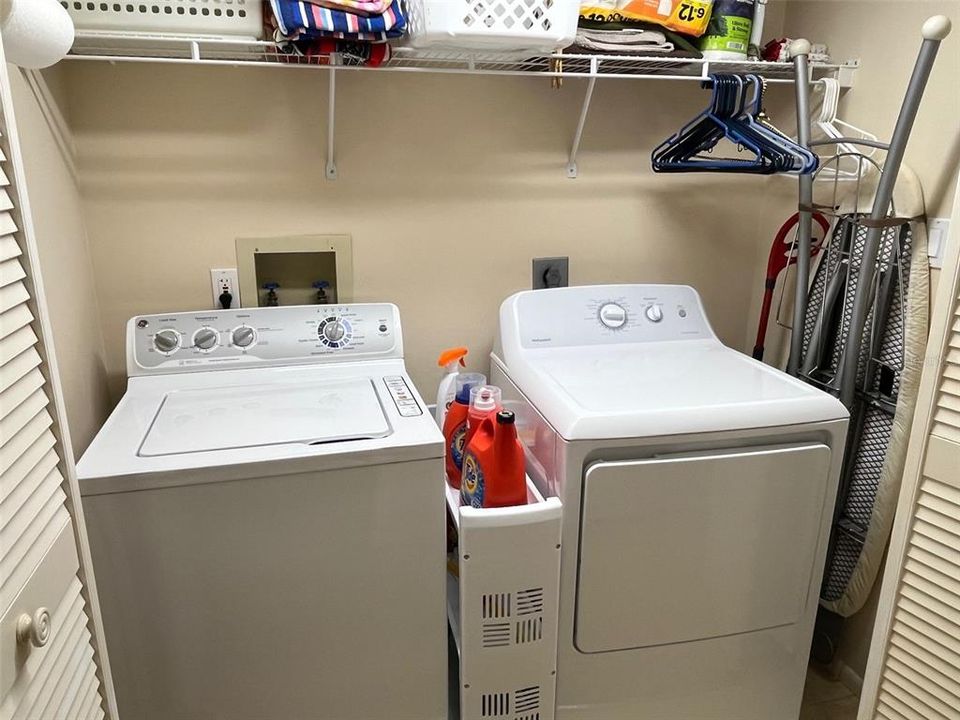 For Sale: $174,900 (2 beds, 2 baths, 1440 Square Feet)