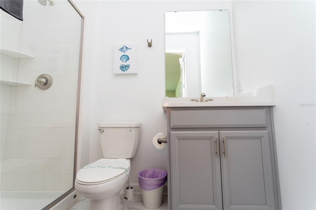 待售: $1,200,000 (8 贝兹, 7 浴室, 4164 平方英尺)