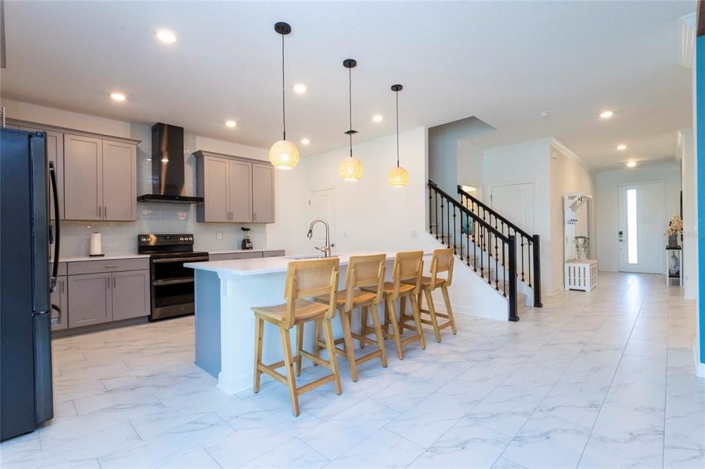 待售: $1,200,000 (8 贝兹, 7 浴室, 4164 平方英尺)