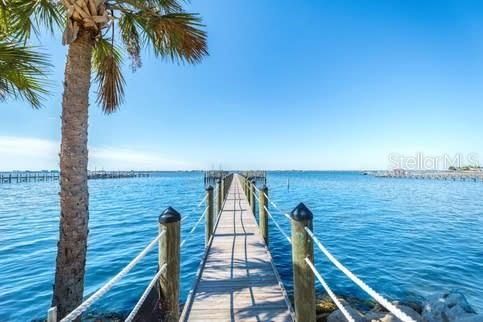 待售: $1,200,000 (8 贝兹, 7 浴室, 4164 平方英尺)