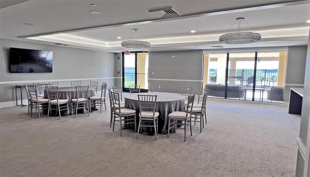 待售: $380,000 (2 贝兹, 2 浴室, 1402 平方英尺)