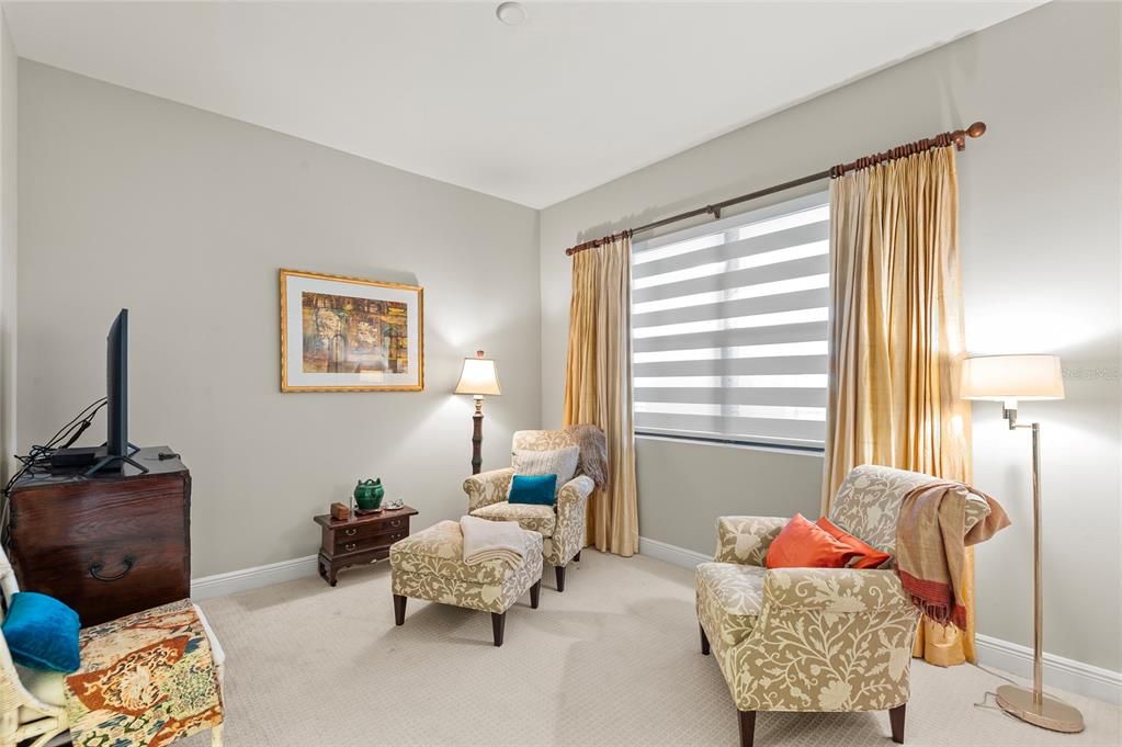 待售: $380,000 (2 贝兹, 2 浴室, 1402 平方英尺)