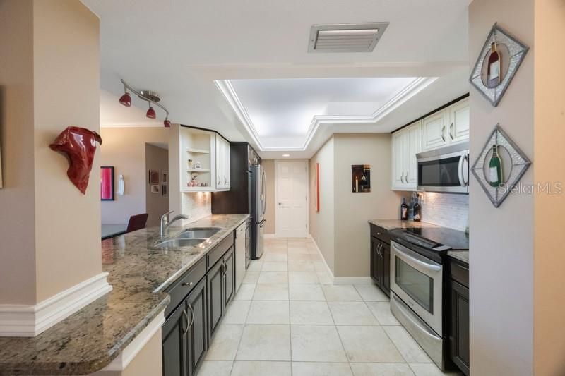 En Venta: $420,000 (2 camas, 2 baños, 1300 Pies cuadrados)