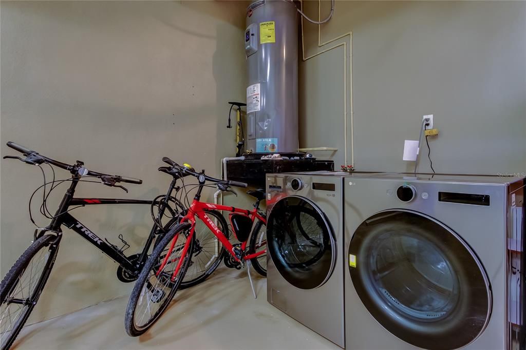 For Rent: $10,000 (4 beds, 3 baths, 3340 Square Feet)