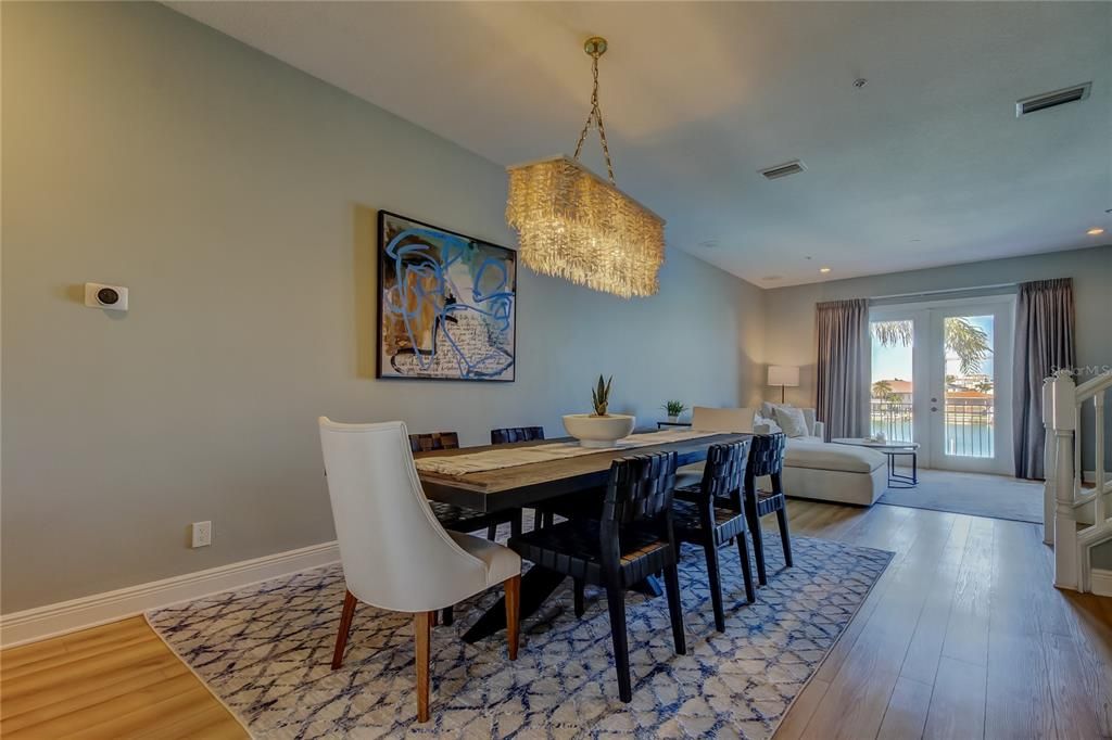 For Rent: $10,000 (4 beds, 3 baths, 3340 Square Feet)