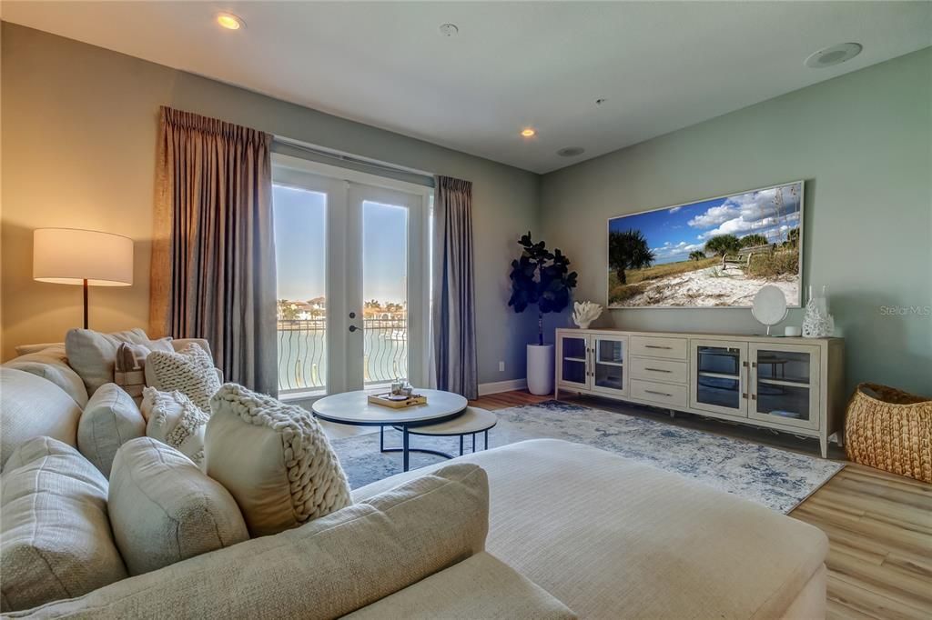 For Rent: $10,000 (4 beds, 3 baths, 3340 Square Feet)