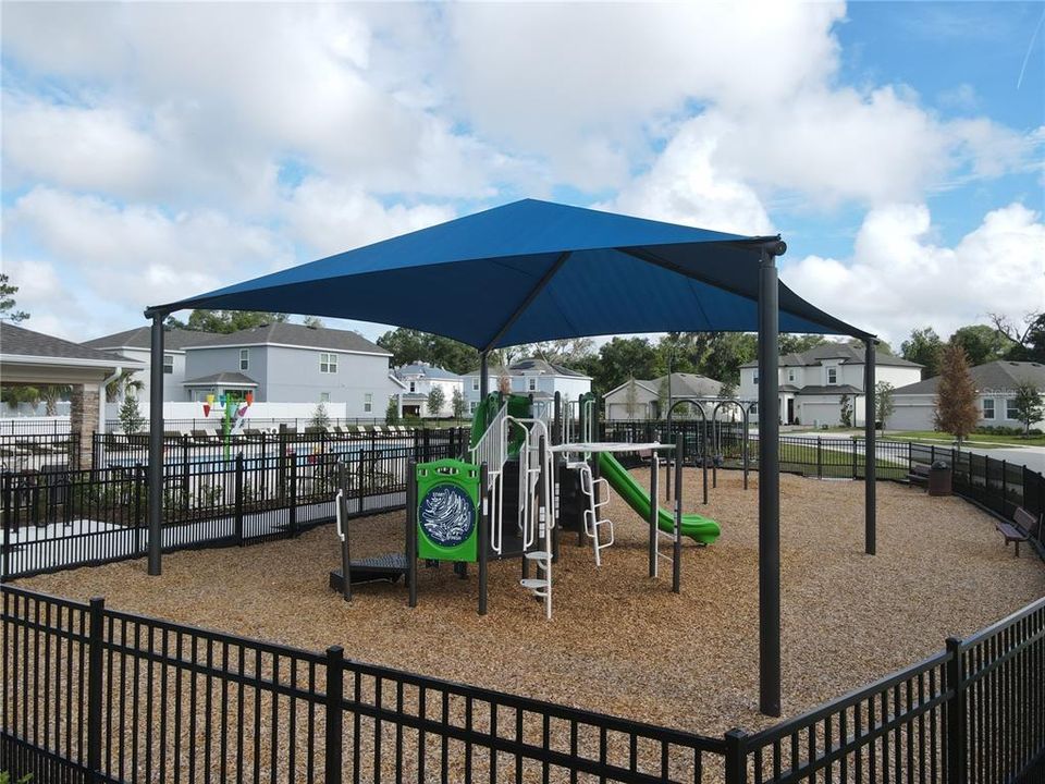 待售: $424,000 (4 贝兹, 2 浴室, 2964 平方英尺)