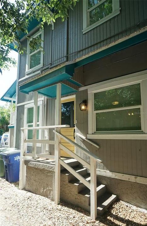 Recently Rented: $1,200 (1 beds, 1 baths, 550 Square Feet)