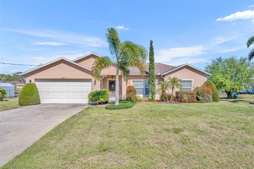 WELCOME to 789 Kangaroo Court, Deltona.