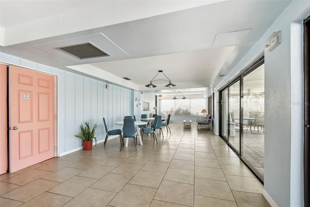 For Rent: $1,500 (2 beds, 1 baths, 1085 Square Feet)