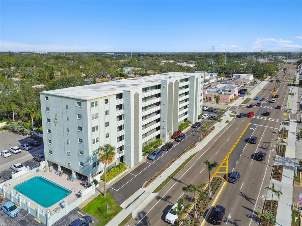 For Rent: $1,500 (2 beds, 1 baths, 1085 Square Feet)